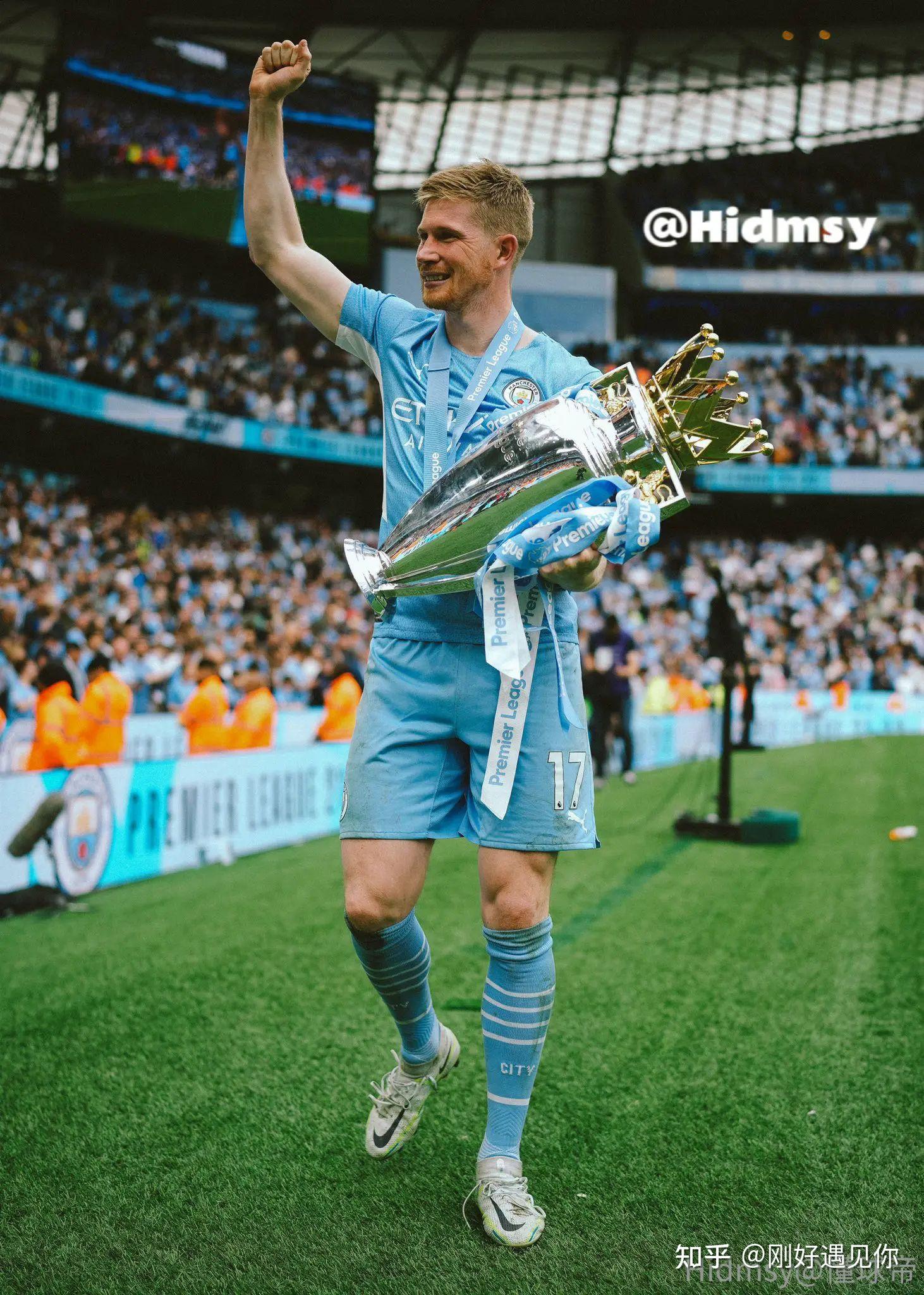 记者：曼联准备正式报价谢什科，球员只想加盟曼联（记者：曼联将提交谢什科正式报价，球员只愿投奔红魔）