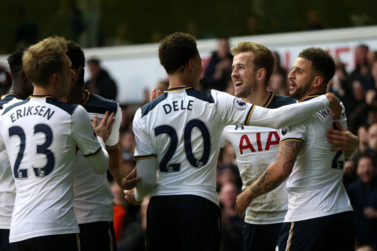 莱因克尔：巴萨对我有着特殊的意义；莱万是历史最佳中锋之一（莱因克尔：巴萨在我心中意义非凡，莱万堪称史上顶级中锋之一）