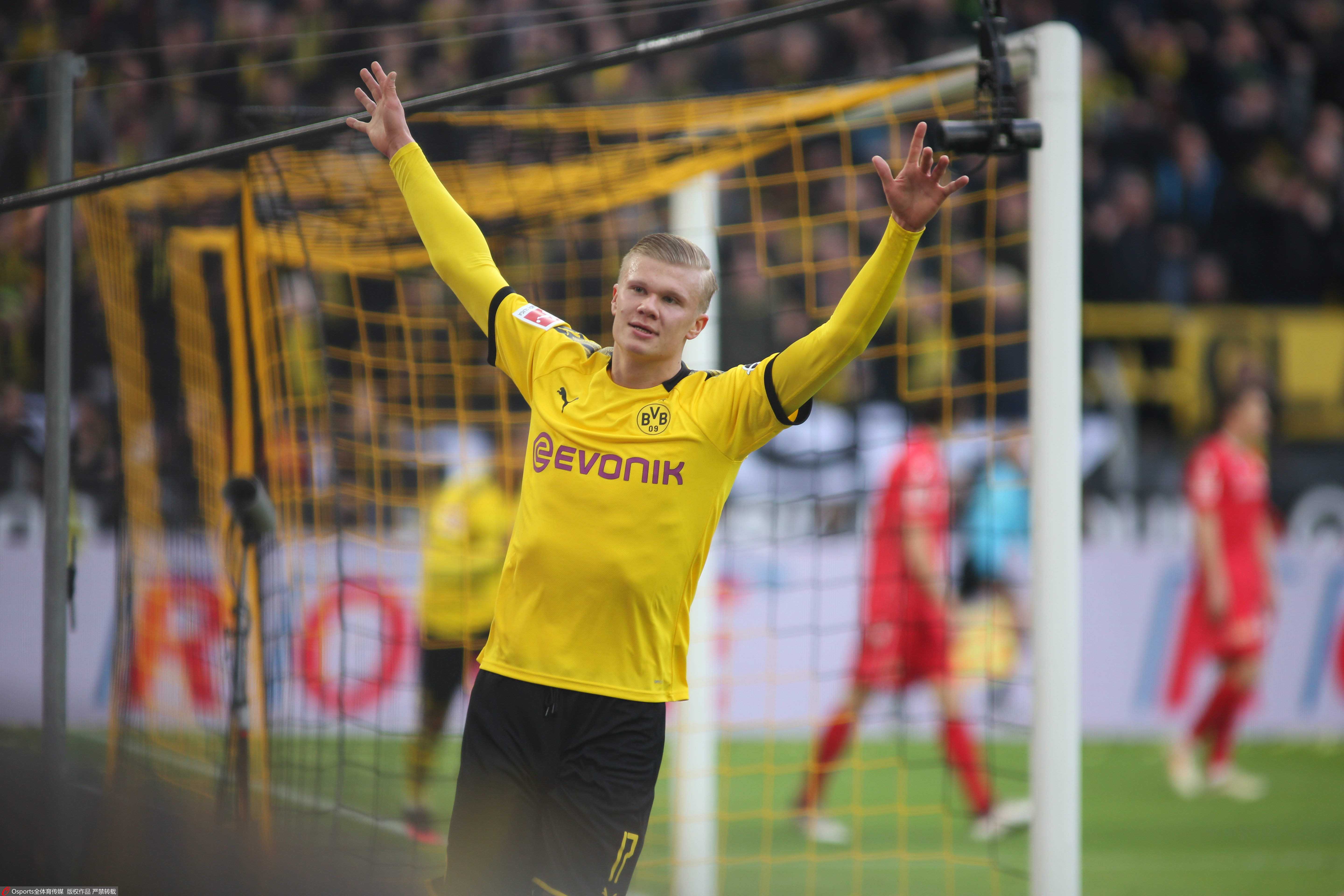 官方：德罗西出任热那亚新任主教练；双方签约至2026年6月（热那亚官宣德罗西上任主帅，合同至2026年6月）