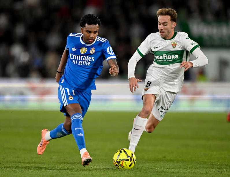 文胖：浓眉交易价值因令人却步的顶薪合同而降低（文胖：浓眉的顶薪合同让球队犹豫，交易价值走低）