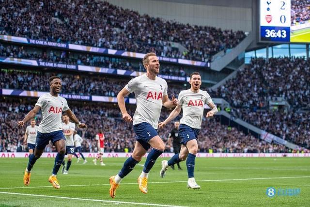 2025／26赛季英超：纽卡斯尔2-1曼城！瓜迪奥拉讽刺VAR抢戏（2025／26英超：纽卡2-1胜曼城，瓜迪奥拉嘲讽VAR抢镜）