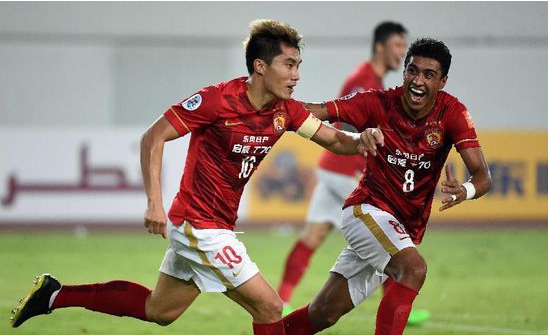 第96分钟丢球！3-3绝平！利物浦爆冷丢分，落后榜首10分卫冕英超无望（补时第6分钟被追平！3-3憾平，利物浦冷门丢分落后榜首10分，英超卫冕前景黯淡）