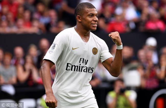 热议海港平柔佛：十分狼狈且侥幸；陈威出色全队血性（海港平柔佛引热议：过程狼狈且侥幸，陈威高光全队有血性）