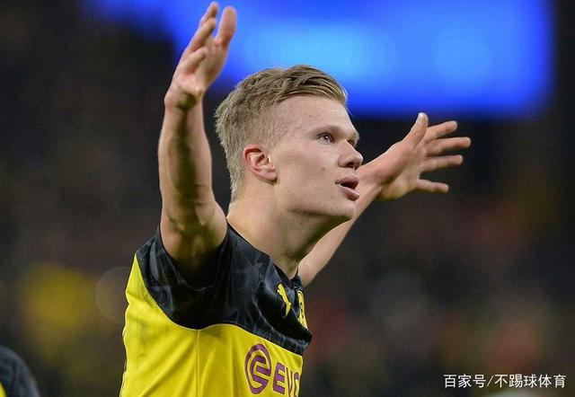 国安客战河内达万替补，据悉球员有小伤在身（客战河内，国安达万仅列替补，疑因轻伤在身）