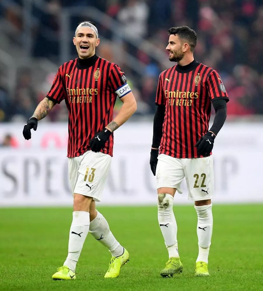 巴萨球员最新身价：亚马尔2亿欧元居首，莱万仅剩900万（巴萨球员身价更新：亚马尔2亿欧领跑，莱万仅剩900万）